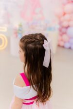 Laço de organza com pontas - Imagem 4