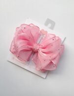 Laço de organza com camadas